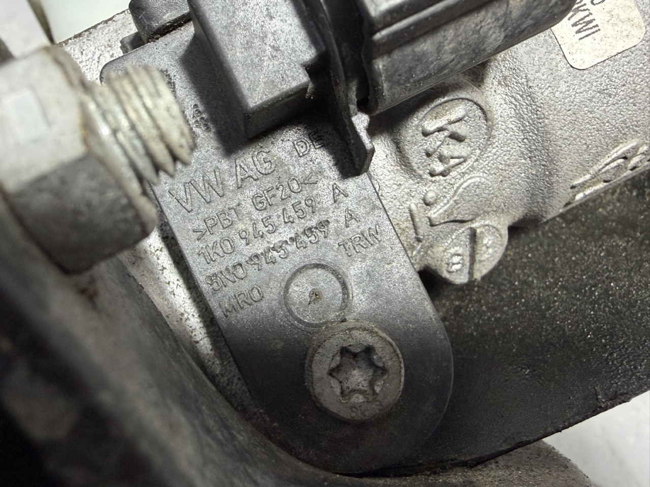 DIJELOVI SENZOR VW PASSAT B8 > 14-19 5N0945459A