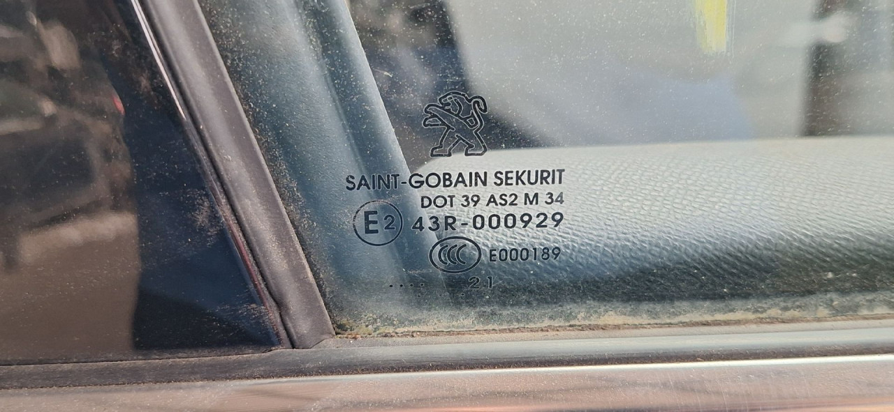 DIJELOVI STAKLO PEUGEOT 308 > 17-21