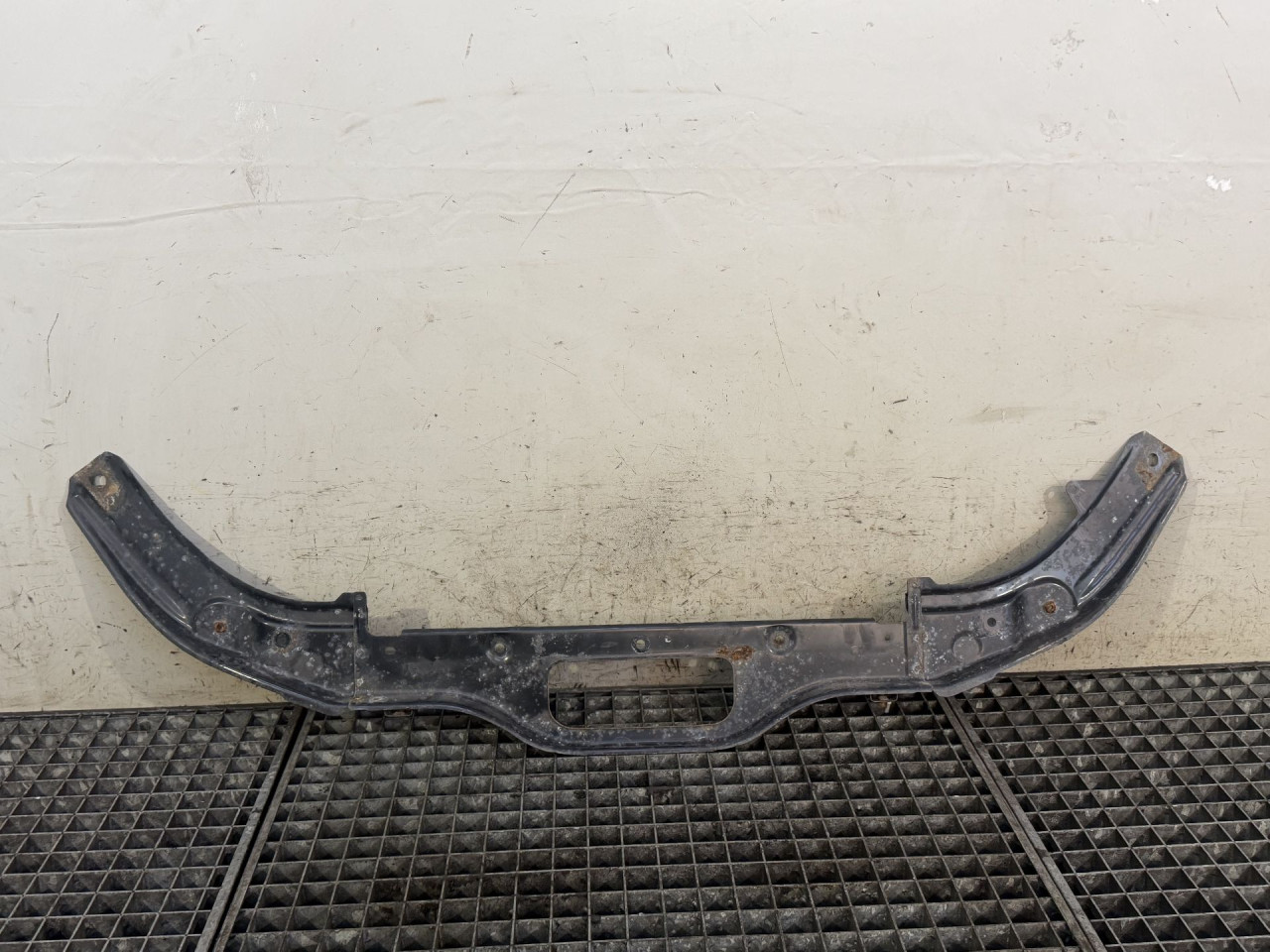 DIJELOVI NOSAC MAZDA 3 > 13-16 2.2