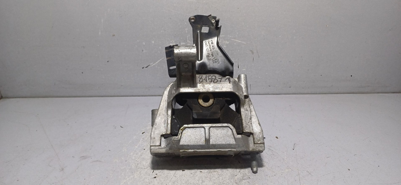 DIJELOVI NOSAC MOTORA AUDI Q3 > 11-15 5N0199262F