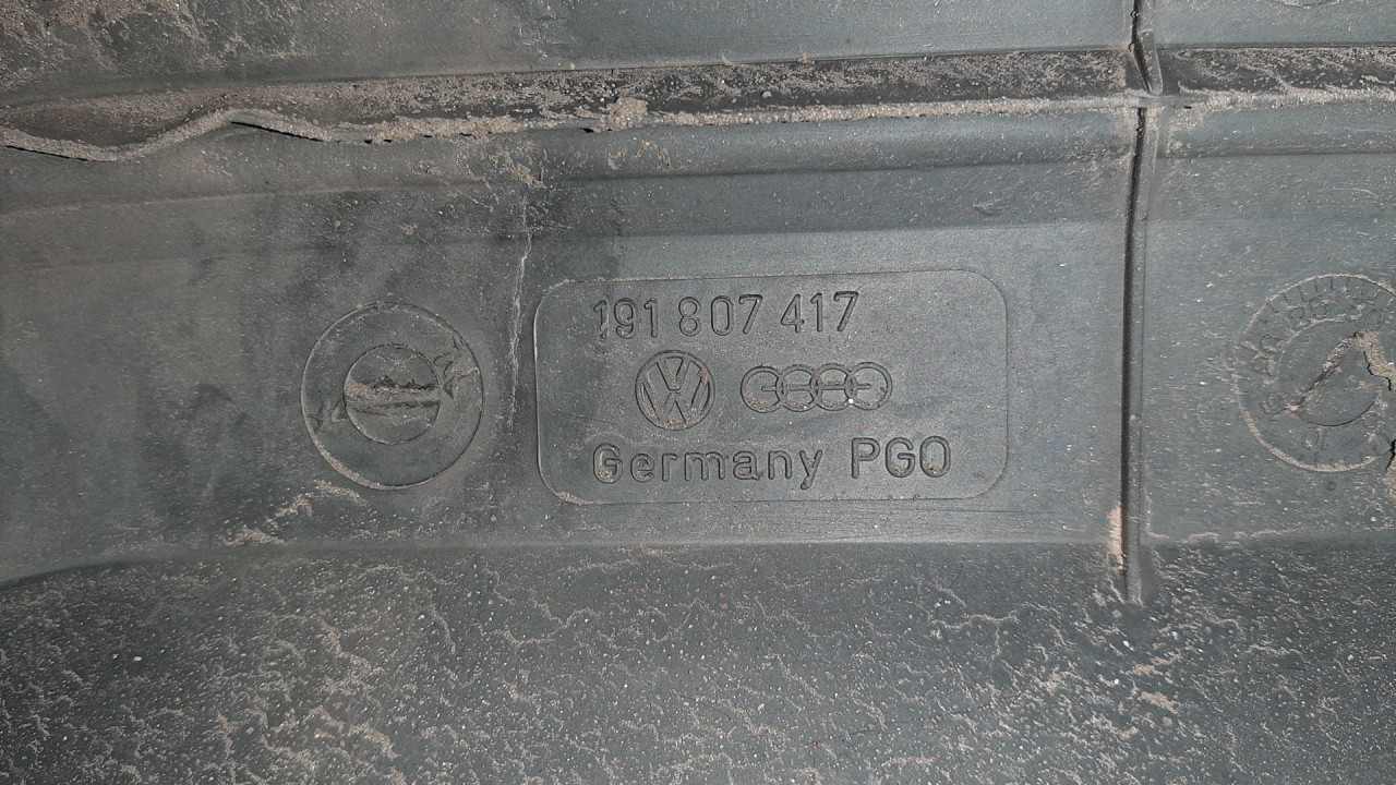 DIJELOVI BRANIK VW GOLF 2 > 83-89 191807417