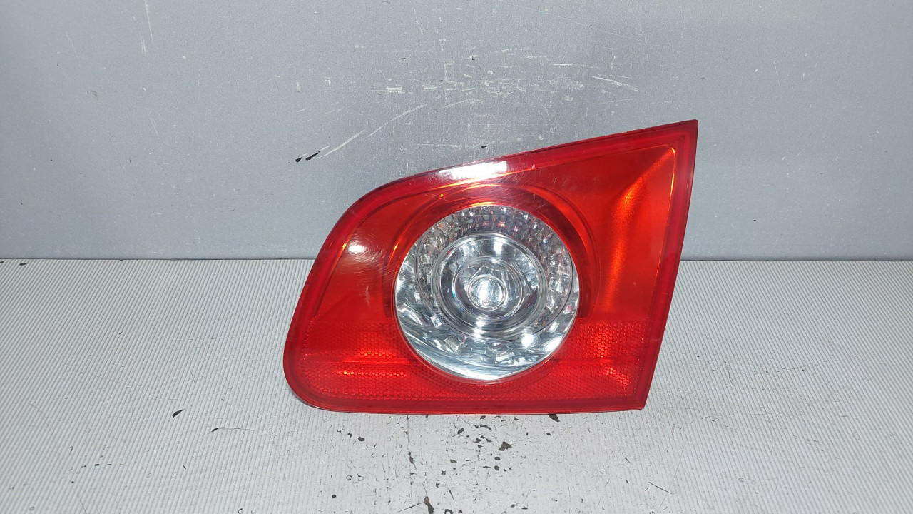 STOP SVJETLO VW PASSAT B6 > 05-10 3C9945094