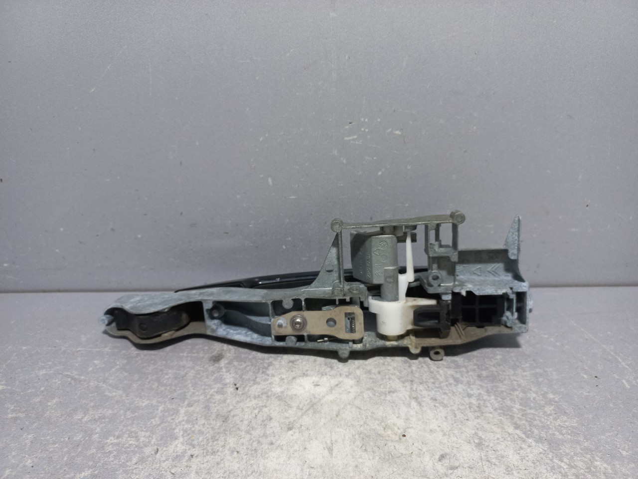 RUCKA VRATA PEUGEOT 207 > 06-09 9680168580