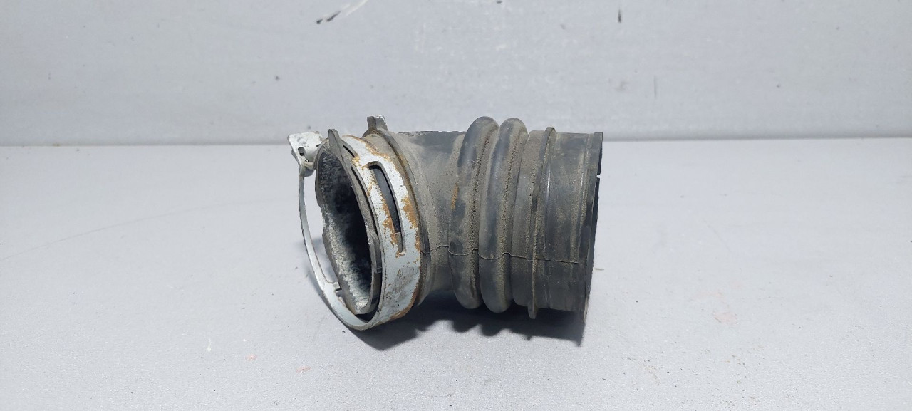 DIJELOVI CRIJEVO TOYOTA AURIS > 13-15 178800T050