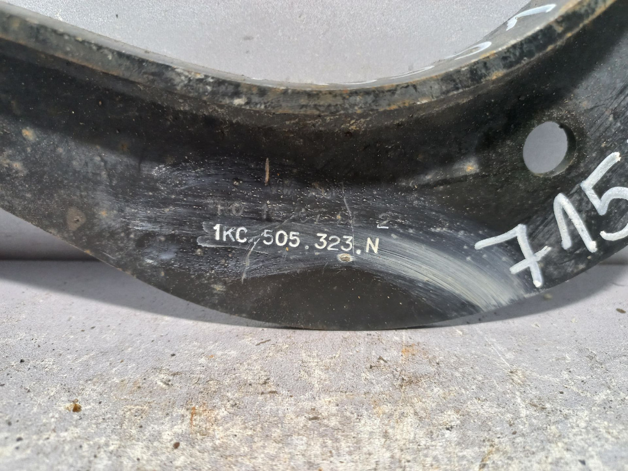 DIJELOVI RAME VW TOURAN > 10-15 1K0505323N