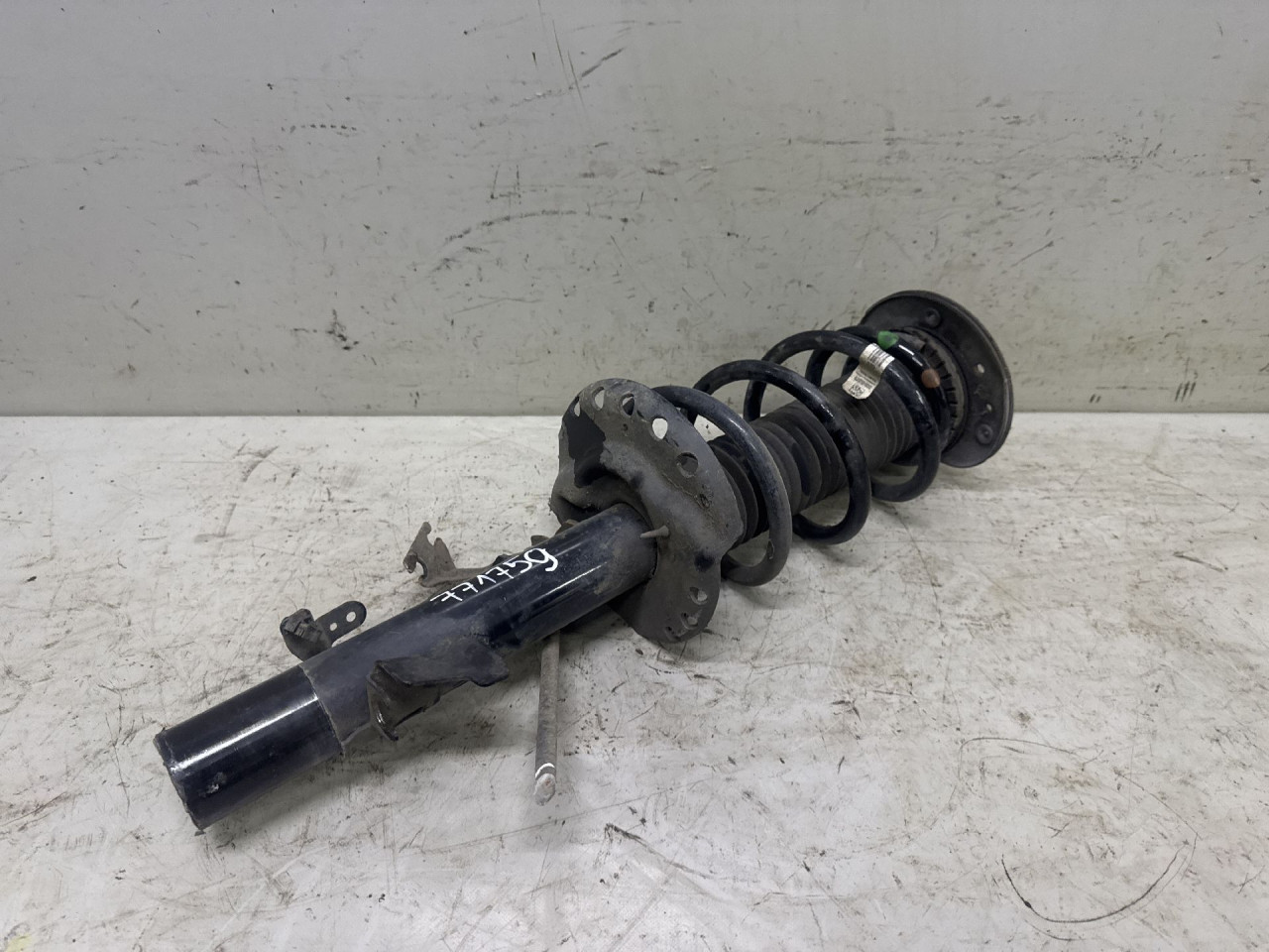 DIJELOVI AMORTIZER LAND ROVER EVOQUE > 15-18 2.0 GJ3218045GA