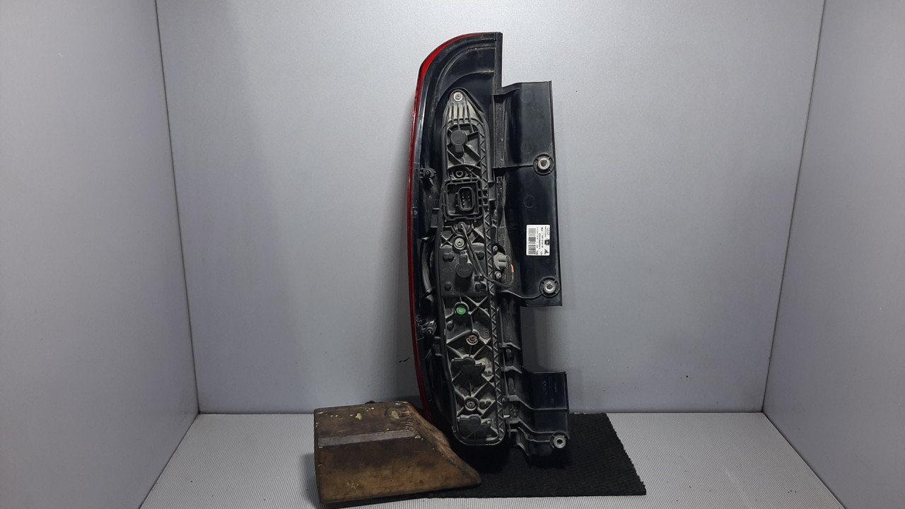 STOP SVJETLO FIAT DOBLO > 09-14 00518106730
