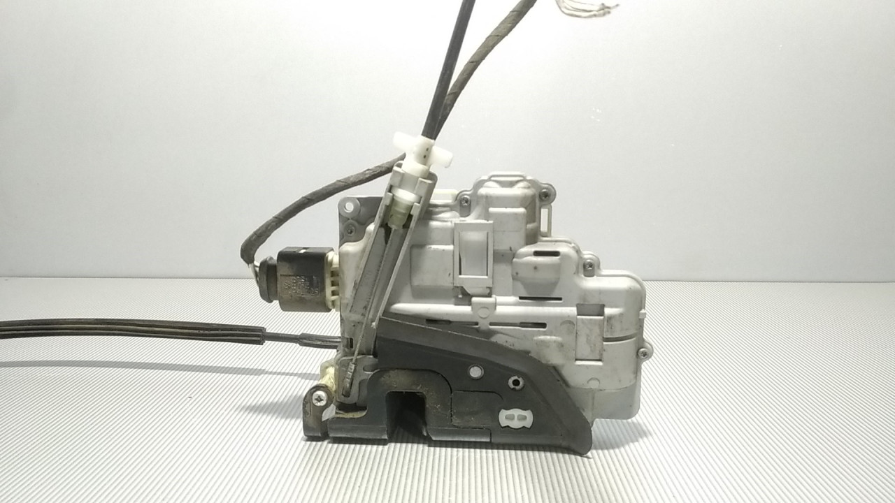 BRAVA VRATA VW PASSAT B6 > 05-10 3C1837016A