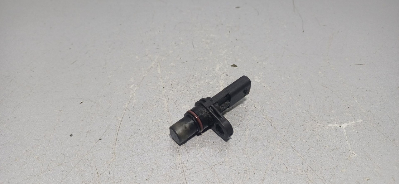 DIJELOVI SENZOR BREGASTE VW PASSAT B8 > 14-19 1.6 04L907601