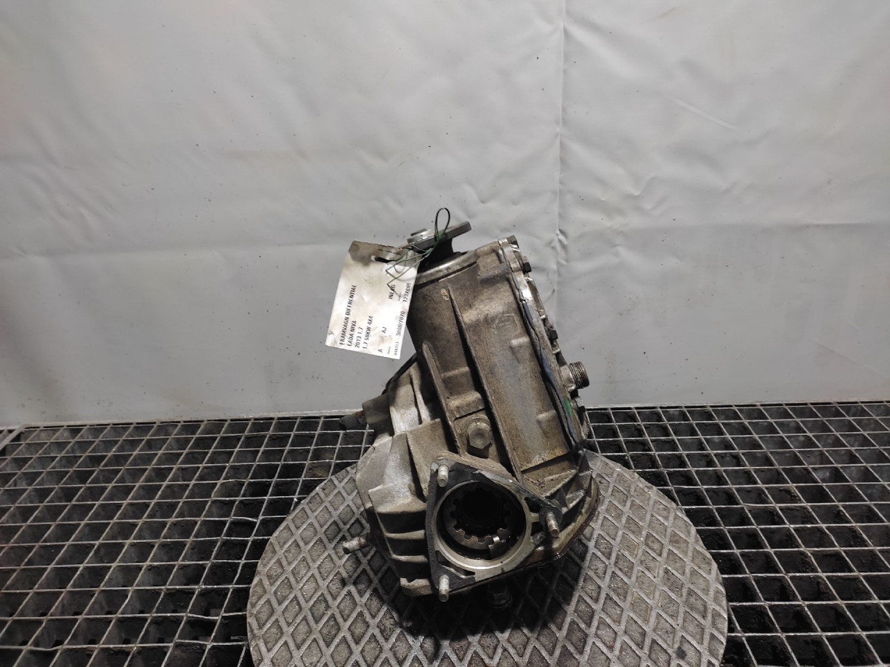 DIJELOVI DIFERENCIJAL LADA NIVA > 13- 2302018