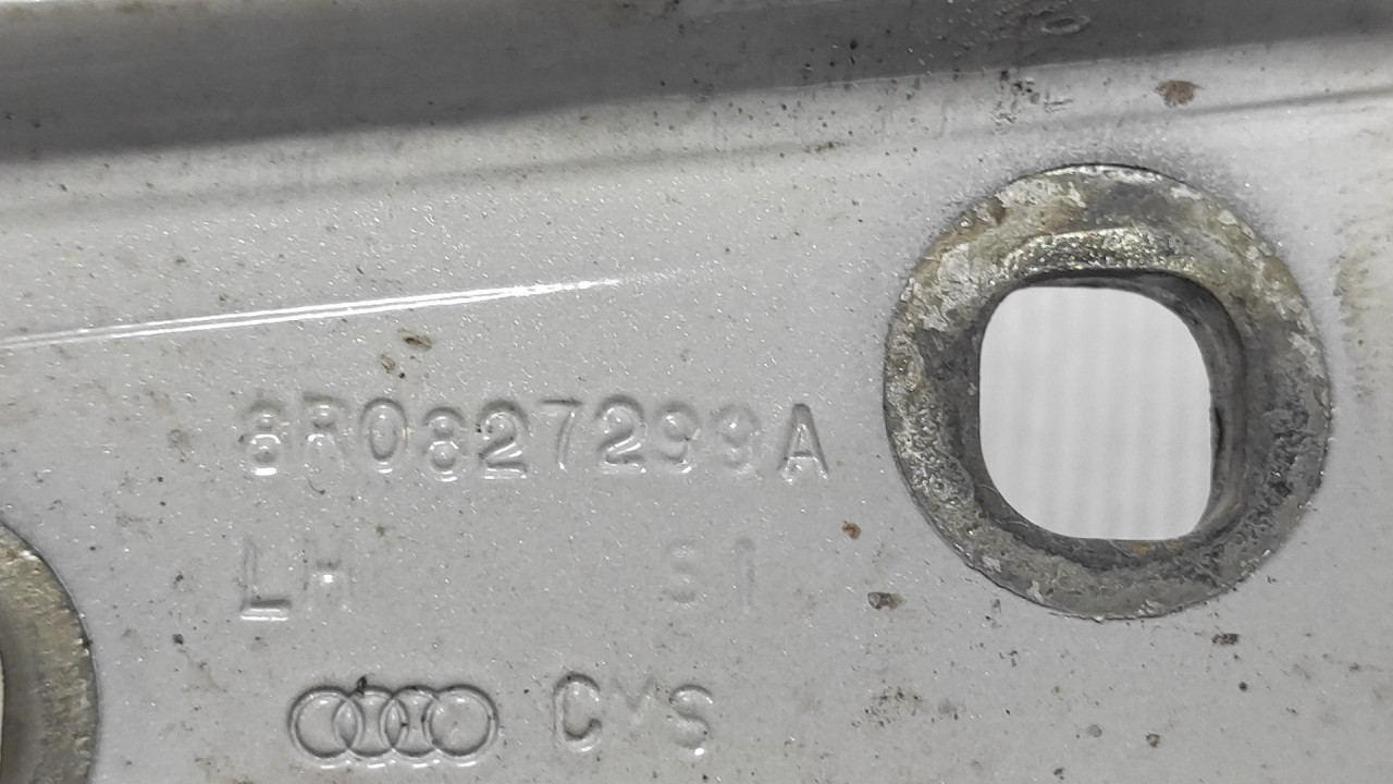 DIJELOVI BAGLAMA GEPEKA AUDI Q5 > 12-16 8R0827299A