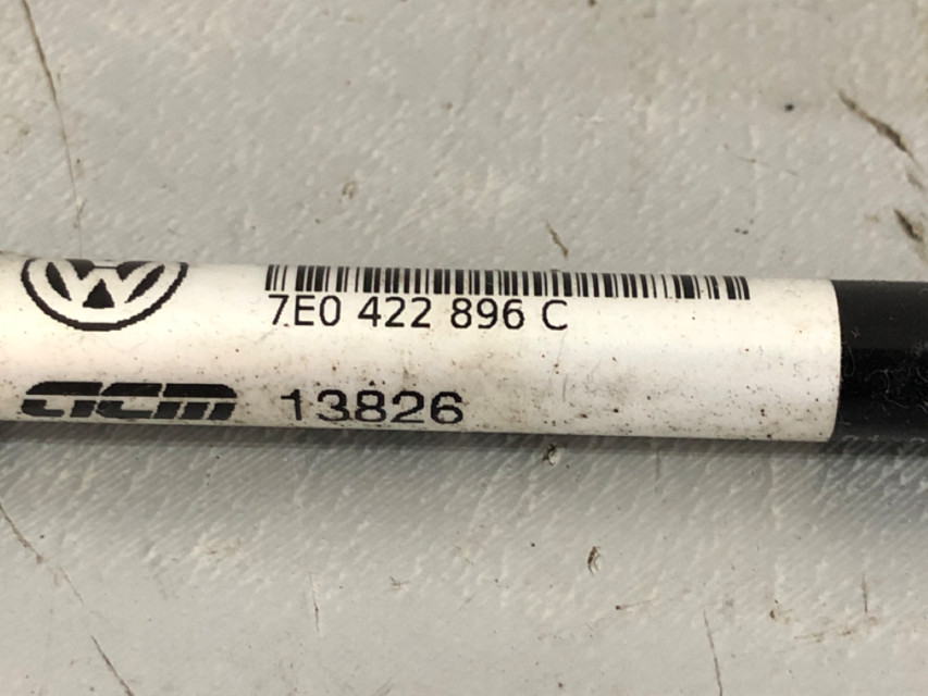 DIJELOVI CRIJEVO VW T5 > 09-15 7E0422896C