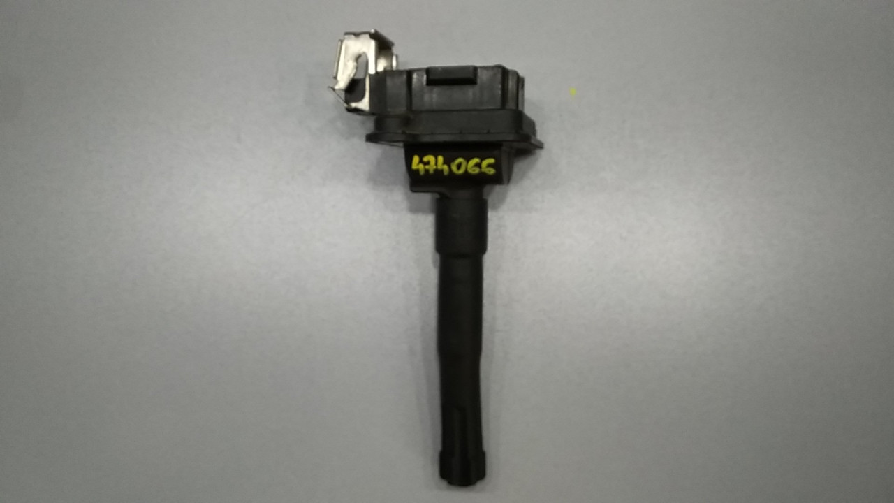 DIJELOVI BOMBINA AUDI A8 (4D) > 94-02 1.8 058905105