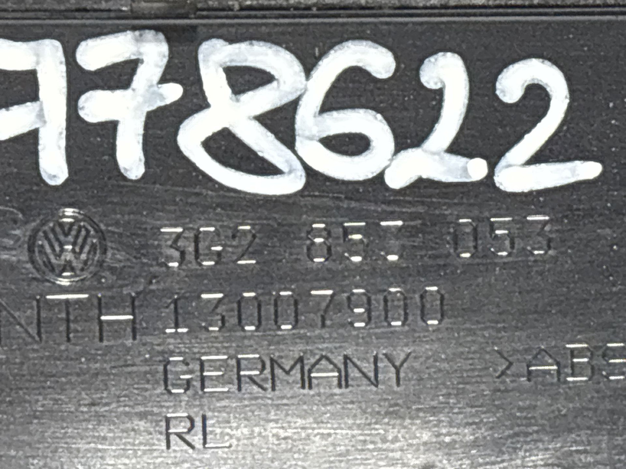 DIJELOVI LAJSNA VW PASSAT B8 > 14-19 3G2853053