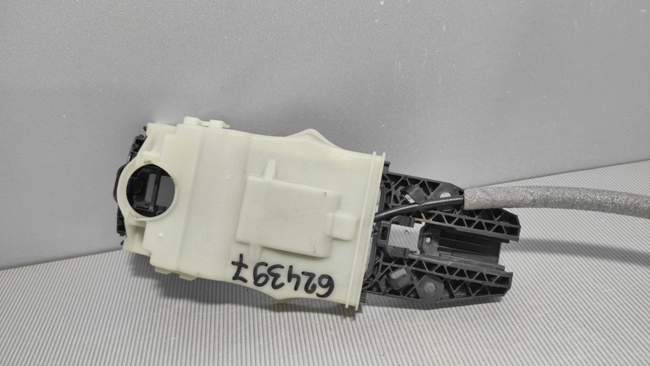 DIJELOVI RUCKA VRATA SKODA FABIA > 14- 5E0837349A