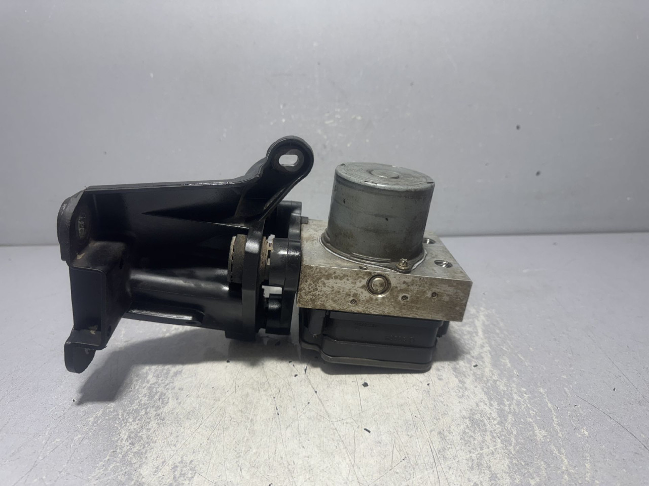 ABS ELEKTRONIKA MERCEDES E KLASA (W212) > 13-16 A212431