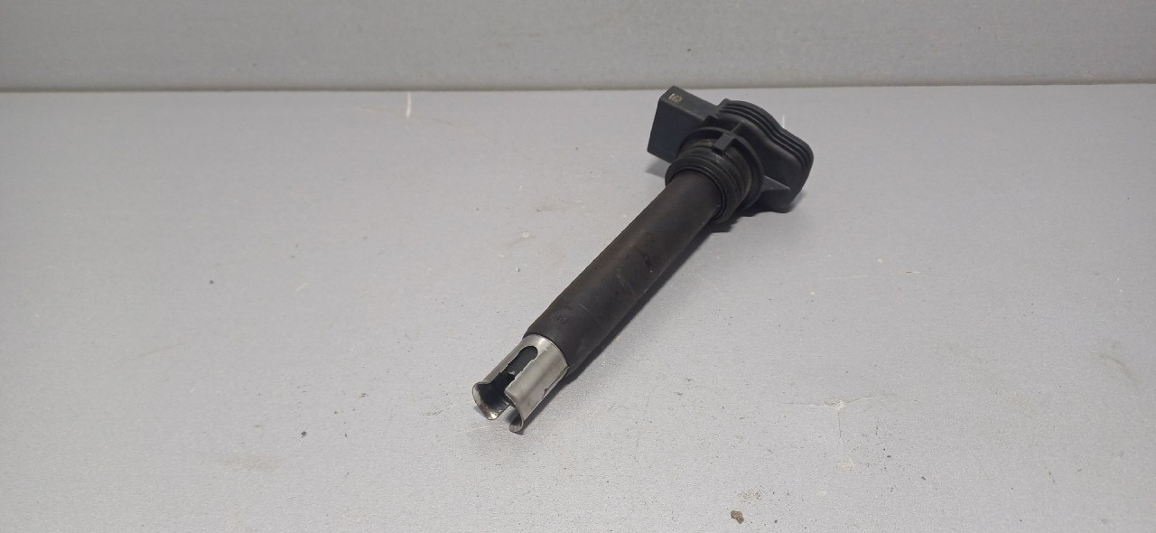 DIJELOVI BOMBINA AUDI A4 (B8) > 07-11 1.8 06H905115