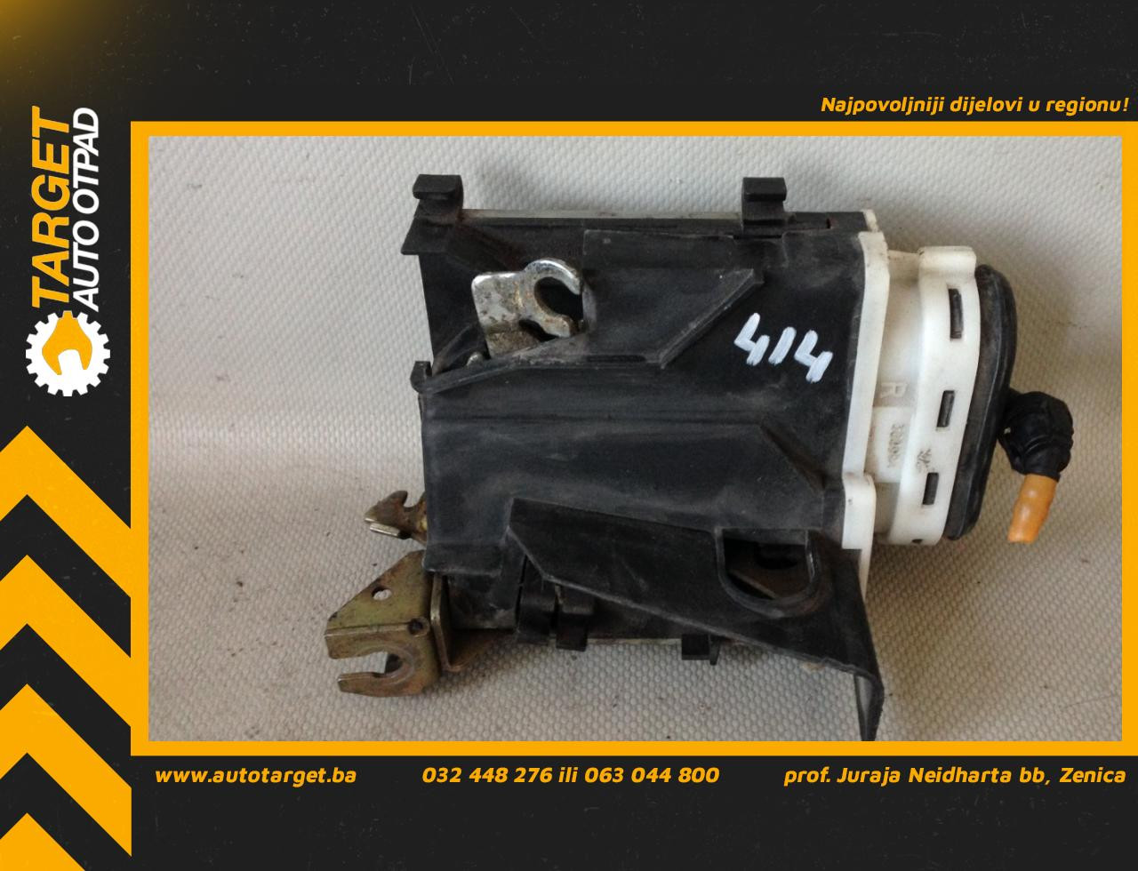 DIJELOVI BRAVA VRATA AUDI A4 > 94-99 4A0839016