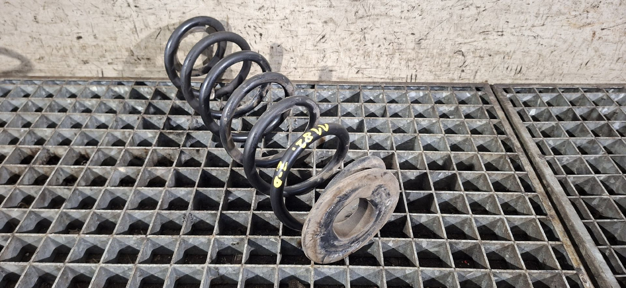 DIJELOVI OPRUGA AMORTIZERA VW PASSAT B8 > 19 - 1.6 3Q0511115AJ