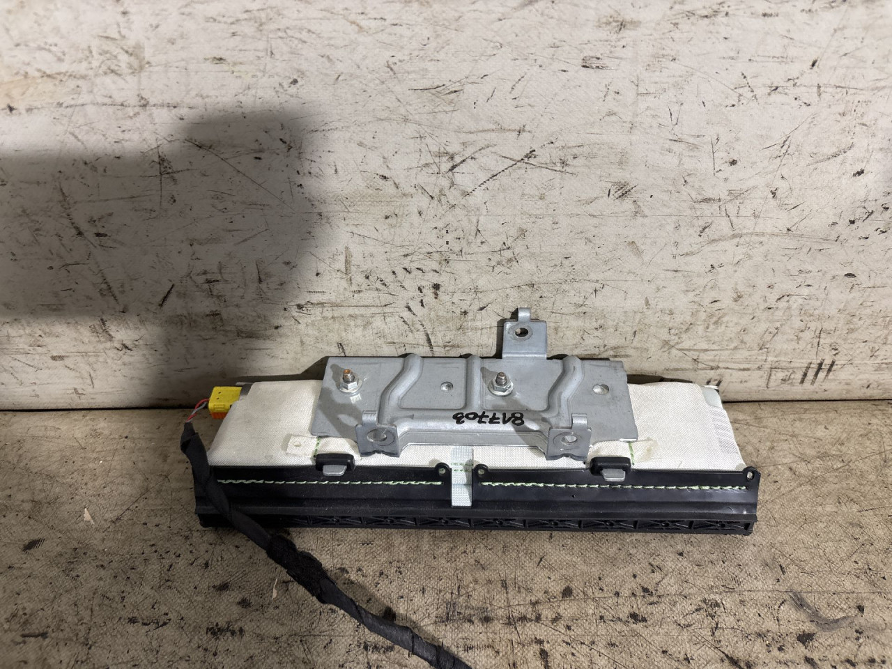 AIRBAG NOGU SKODA OCTAVIA > 19- 5E8880841D