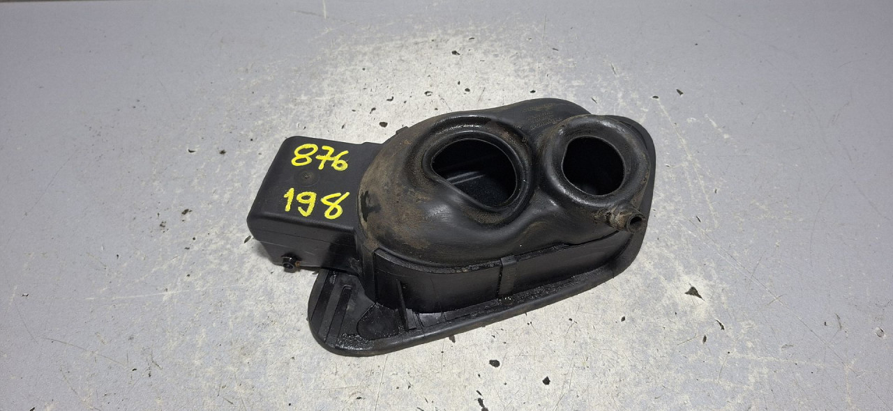 POKLOPAC REZERVOARA VW GOLF 7 FACELIFT > 16-20 5G0809857A