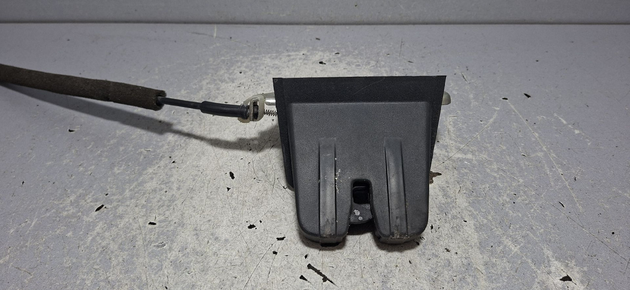 DIJELOVI BRAVA GEPEKA VW PASSAT B8 > 14-19 2.0 3G0827506F
