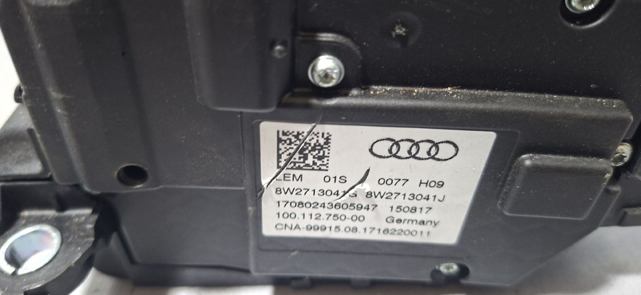 DIJELOVI SALTEBLA AUDI A4 (B9) > 15-18 2.0 8W2713041G