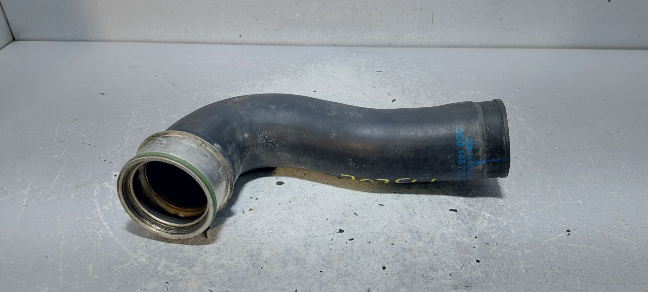DIJELOVI CRIJEVO VW PASSAT B6 > 05-10 3C0145832J