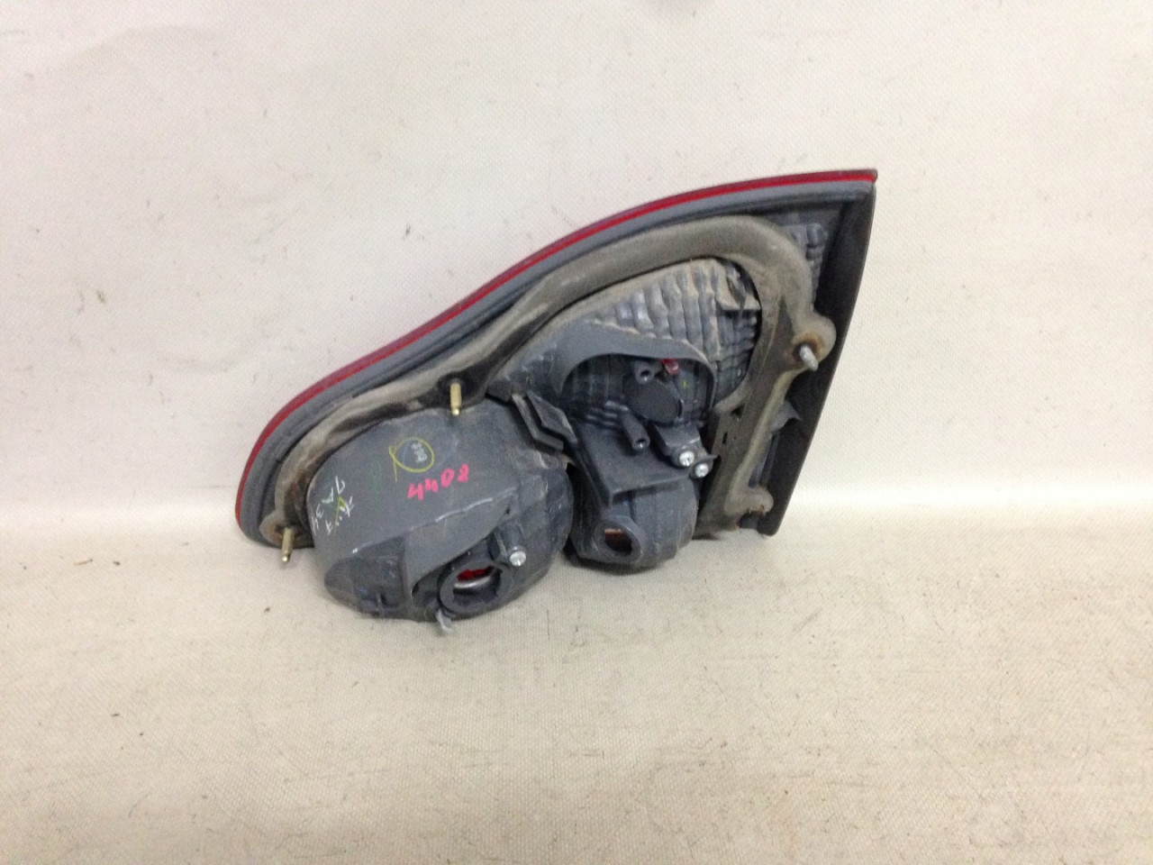 STOP SVJETLO TOYOTA AVENSIS > 03-07 TY242015 /