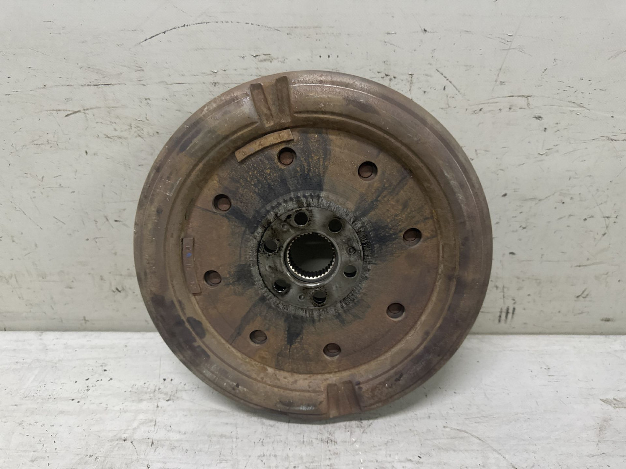 DIJELOVI ZAMAJAC VW PASSAT B7 > 10-14 03L105266AL