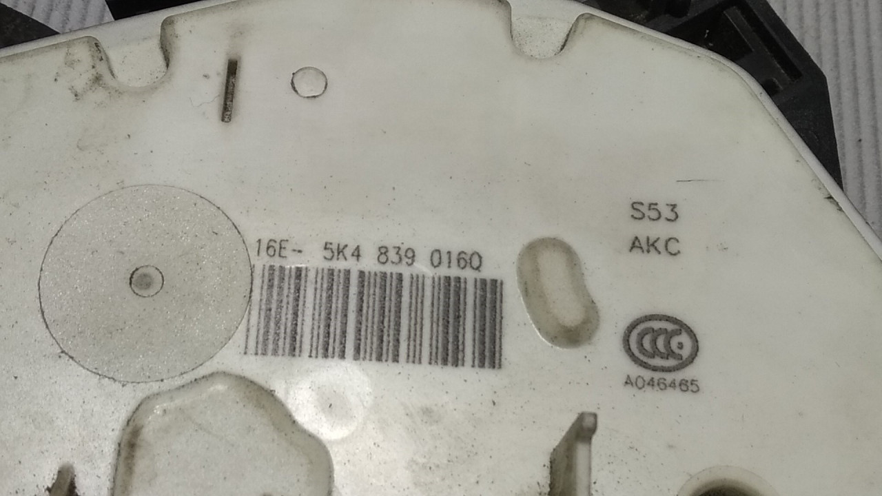 DIJELOVI BRAVA VRATA VW GOLF 7 > 12-16 5K4839016Q