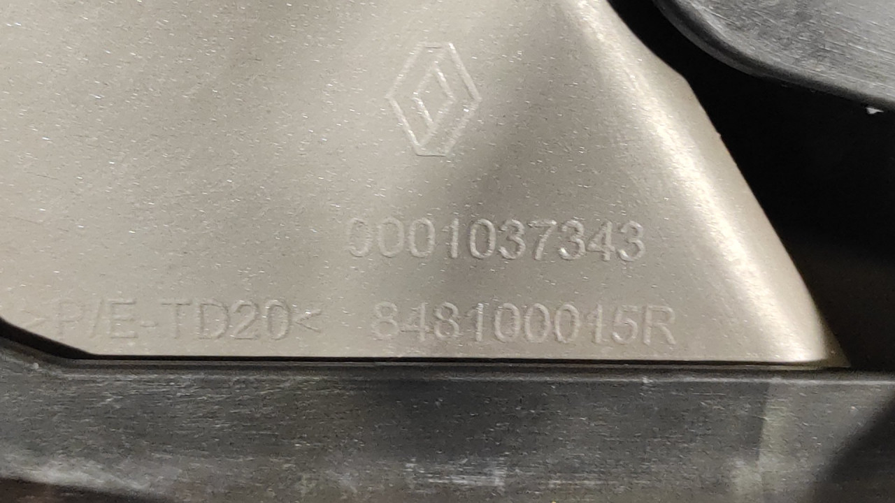 DIJELOVI SPOJLER RENAULT MEGANE > 08-12 848100015R