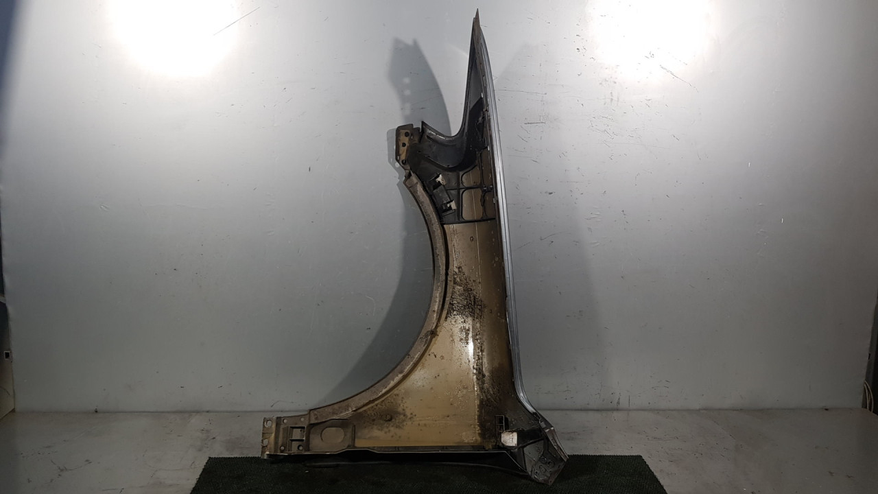 DIJELOVI BLATOBRAN VW TOUAREG > 02-06 7L6821106B
