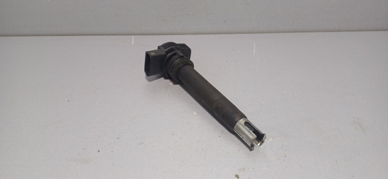 DIJELOVI BOMBINA AUDI A4 (B8) > 07-11 06H905115