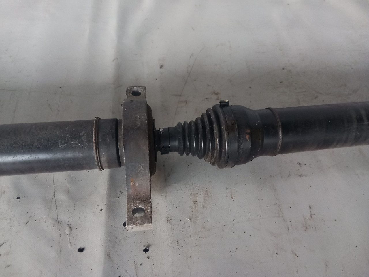 DIJELOVI KARDAN KIA SPORTAGE > 15-18 49300D3000