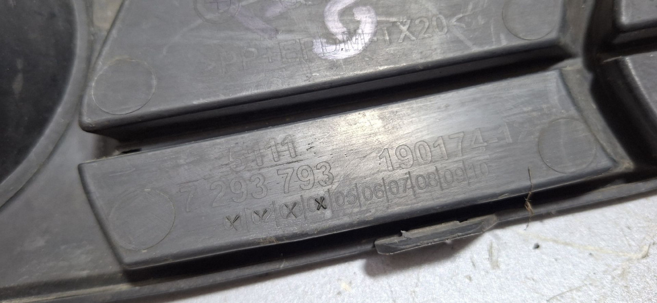 RESETKA BRANIKA BMW SERIJA 3 (F34) GRANTURISMO > 12-16 7293793