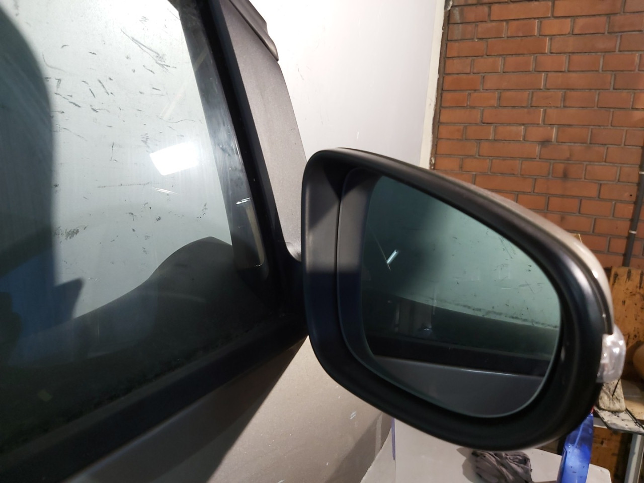 DIJELOVI RETROVIZOR VW TOURAN > 10-15
