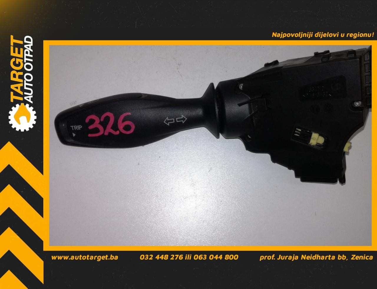 DIJELOVI RUCICE VOLANA FORD FIESTA > 02-05 8A6T13335BC