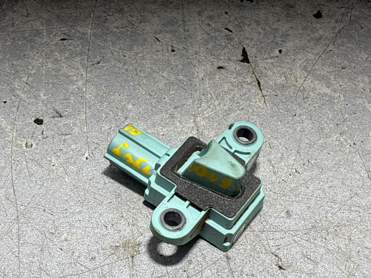 DIJELOVI SENZOR AIRBAGA AUDI Q5 > 08-11 8K0955557C