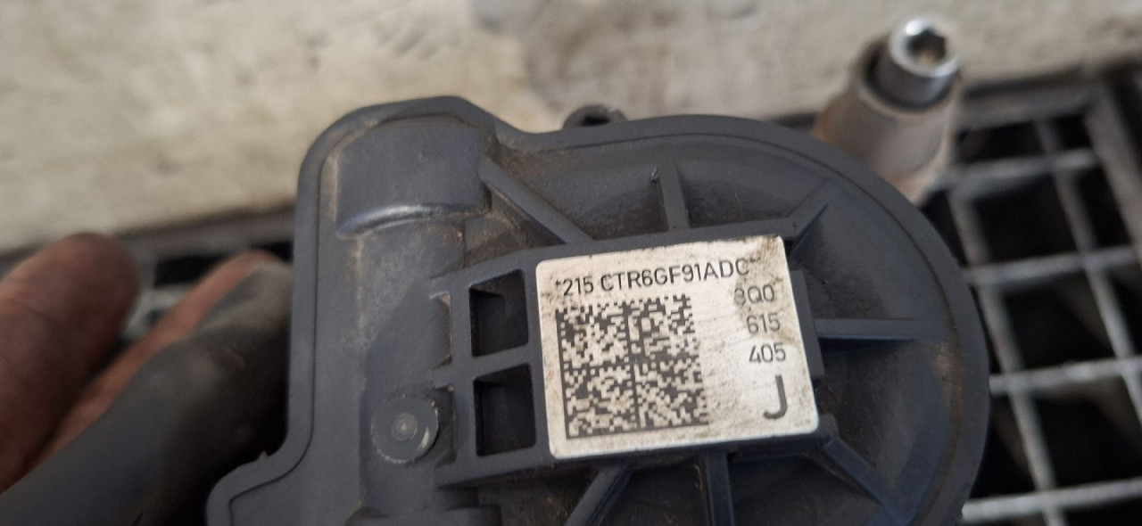 DIJELOVI KOCIONA KLJESTA VW TIGUAN > 16-20 2.0 3Q0615405J