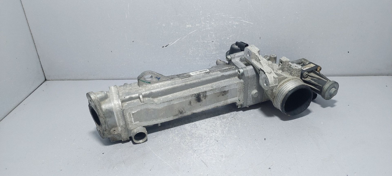 HLADNJAK EGR VENTILA VOLVO V70 > 14-16 31325030