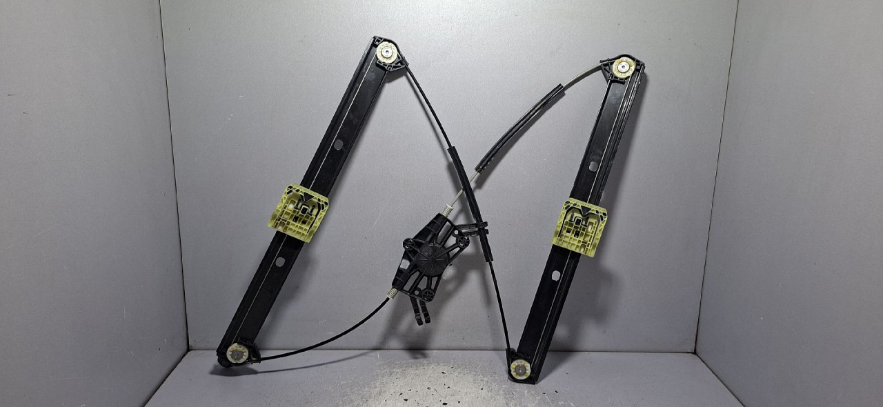 ELEKTRO PODIZAC STAKLA AUDI Q5 (FY) > 17 - 20  80A837461A
