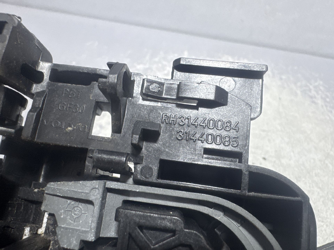 RUCKA VRATA VOLVO S60/V60 > 14 - 19 31440085