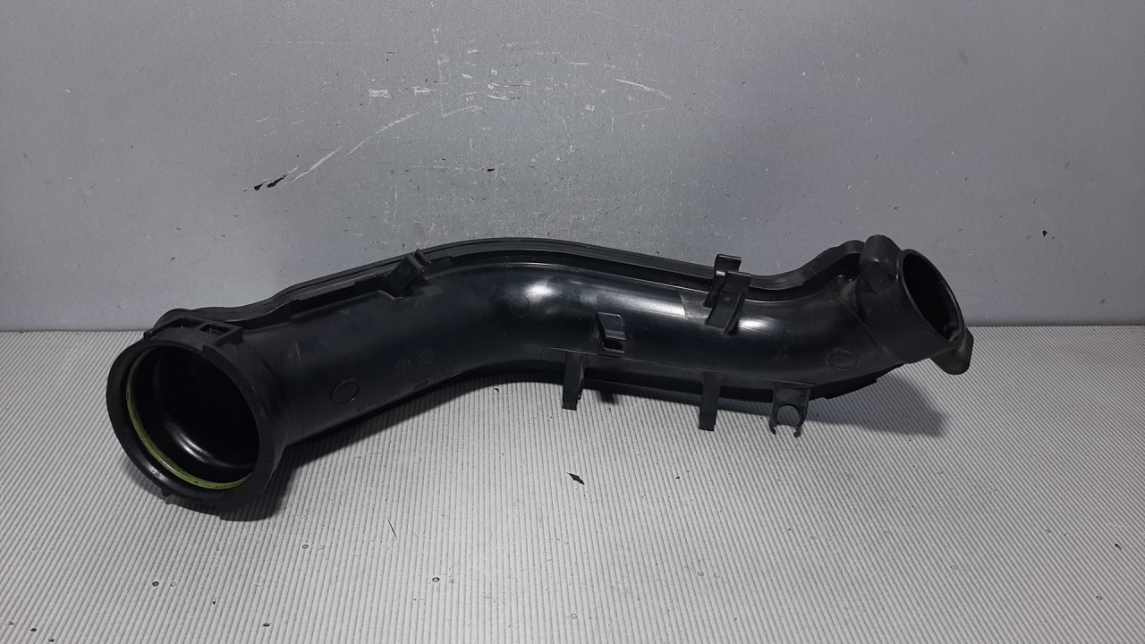 DIJELOVI CRIJEVO INTERKULERA VW GOLF 6 > 08-12 03C145673H