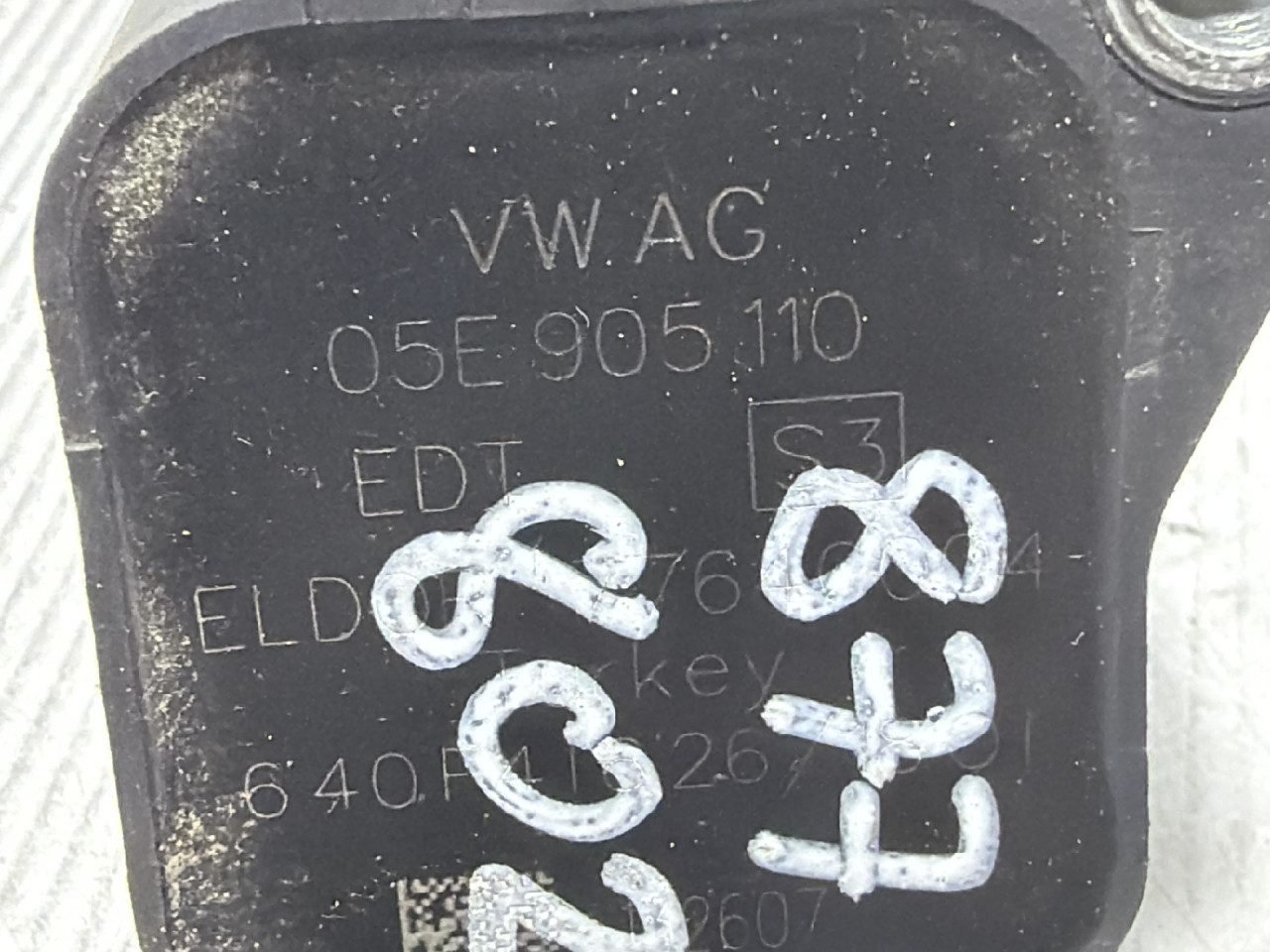 DIJELOVI BOMBINA VW TIGUAN > 16-20 1.5 05E905110