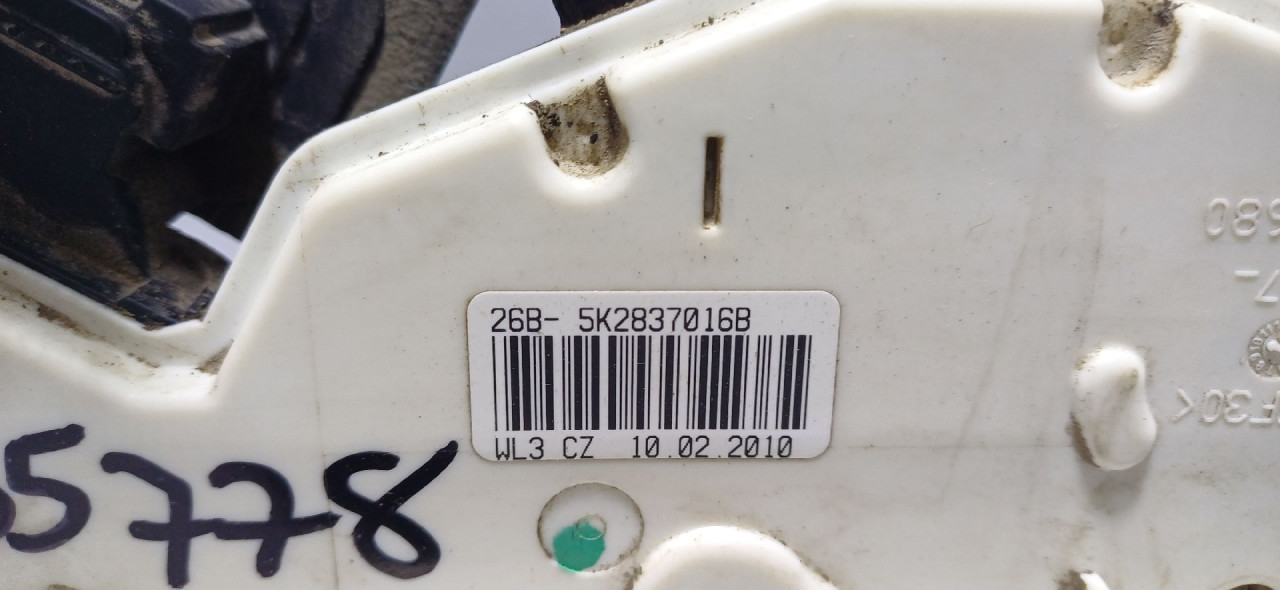DIJELOVI BRAVA VRATA VW POLO > 09-14 5K2837016B