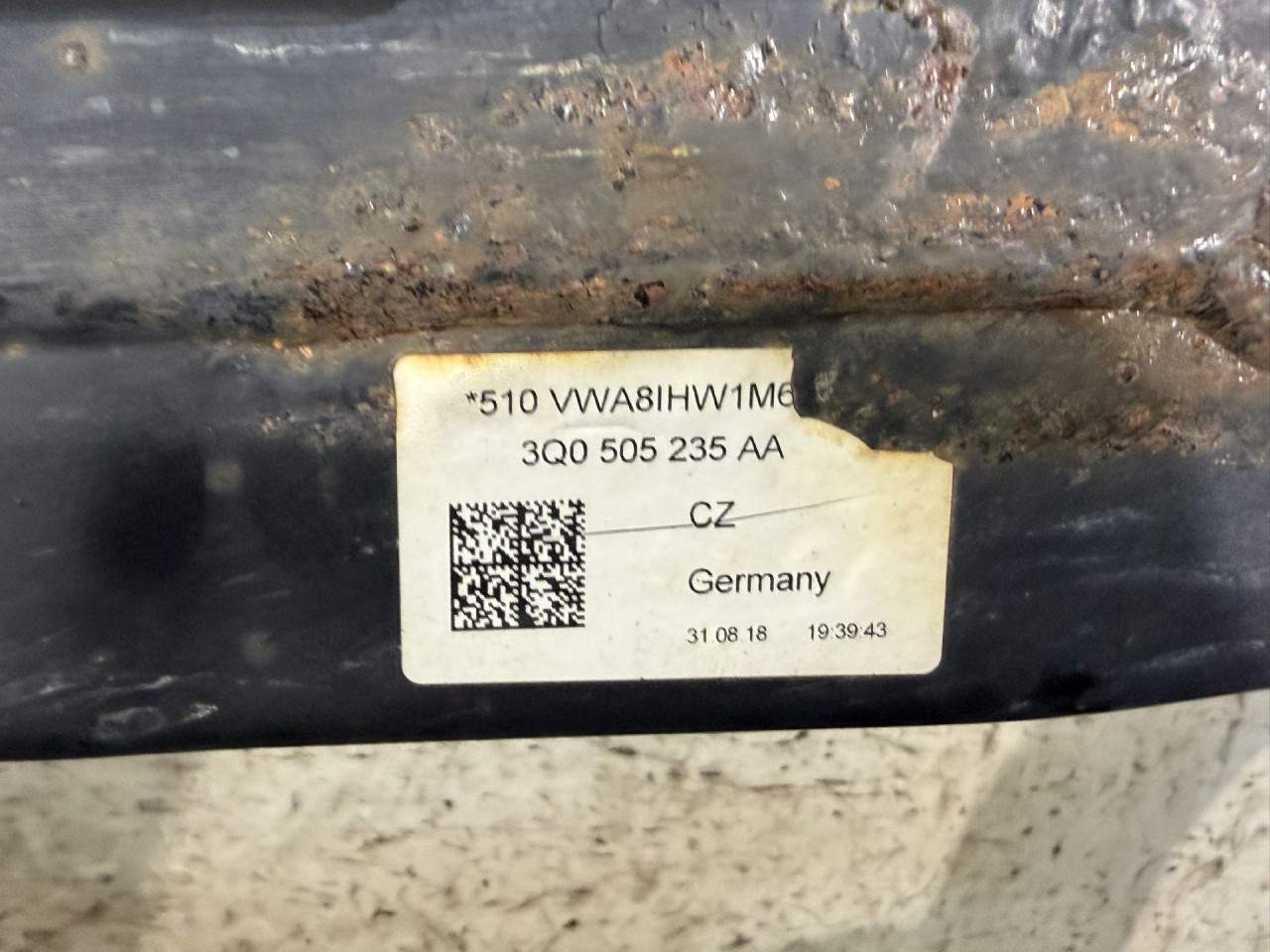 DIJELOVI TRAP/MOST VW PASSAT B8 > 14-19 2.0 3Q0505235AA