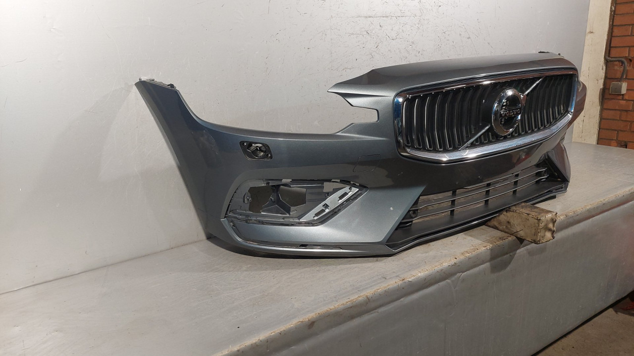 DIJELOVI BRANIK VOLVO V60 > 18- 31690589