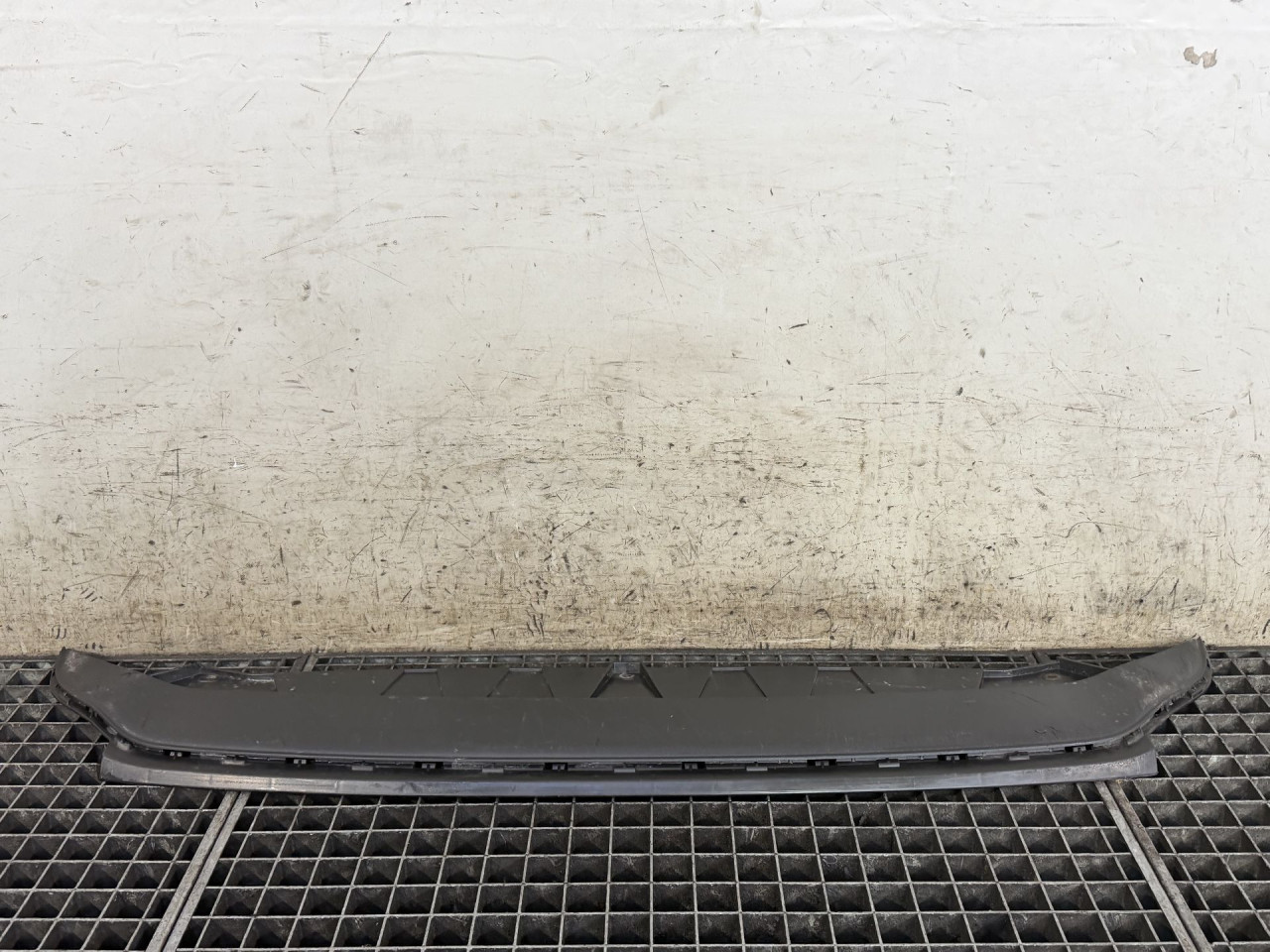 DIJELOVI SPOJLER VW PASSAT B7 > 10-14 2.0 3AA805903
