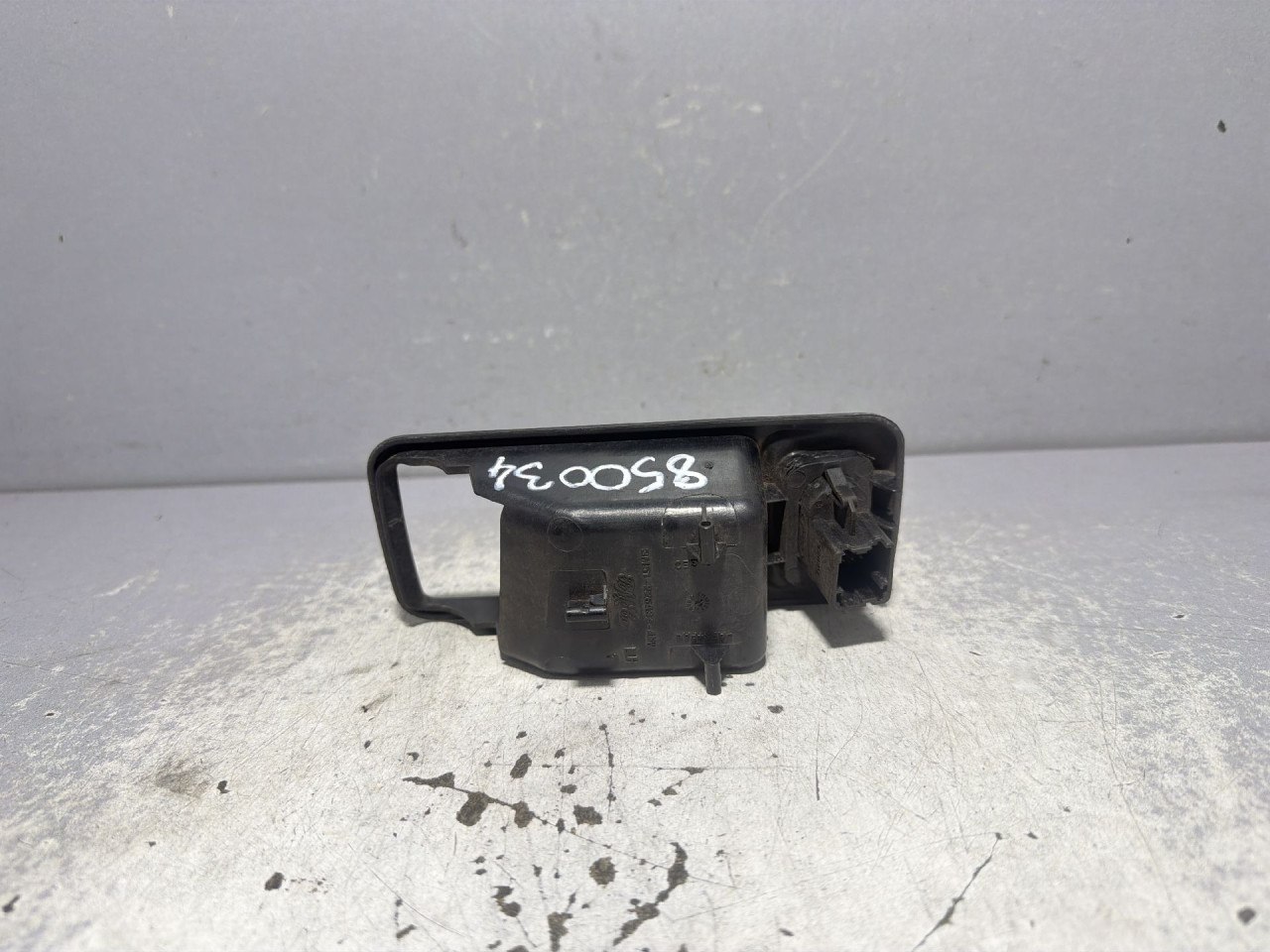 DIJELOVI PREKIDACI PROZORA FORD KUGA > 08-12 3M51226A37AFW